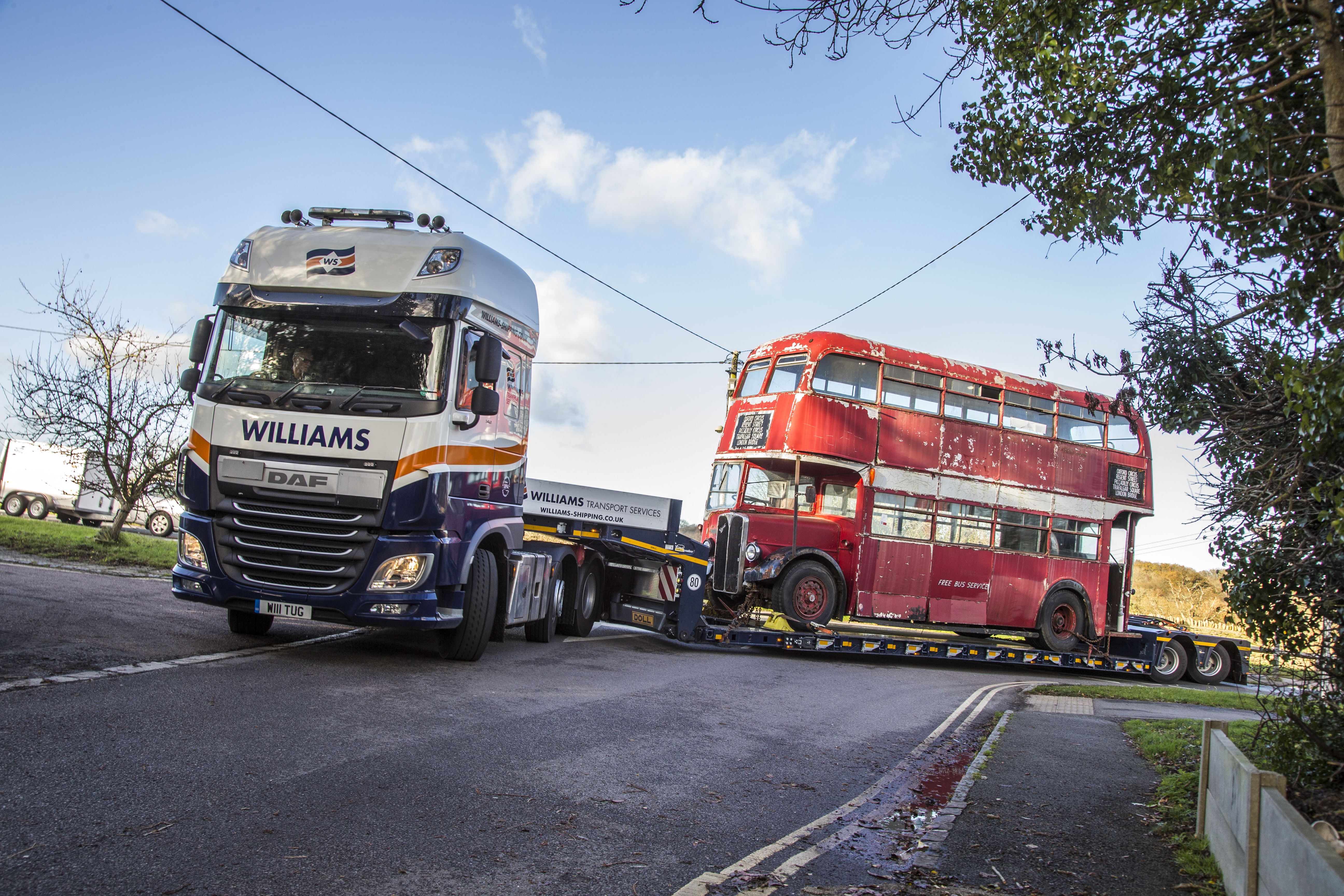 London bus moved by road